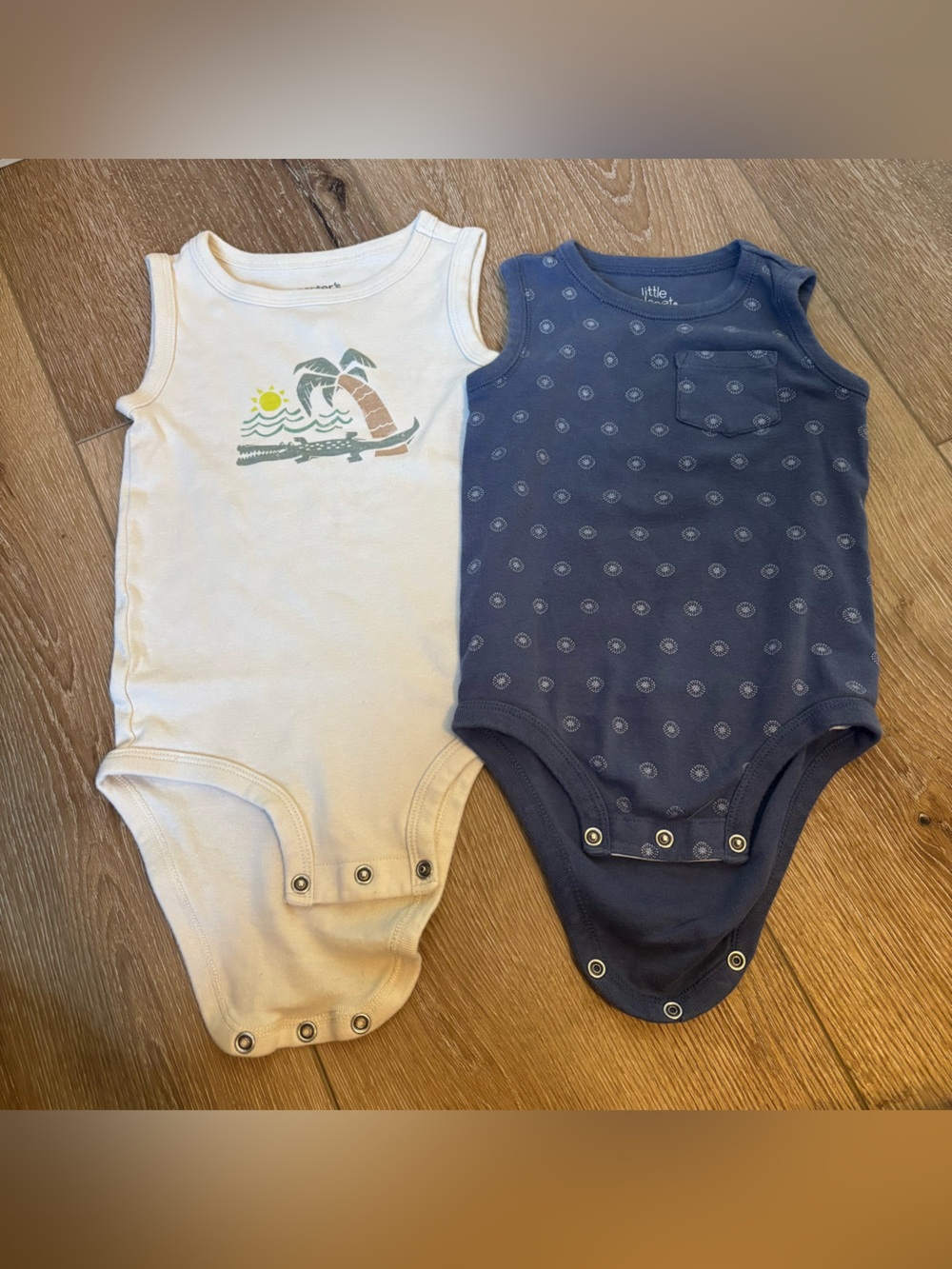 Baby toddler boys Carter's and little planet baby bodysuits size 18M
